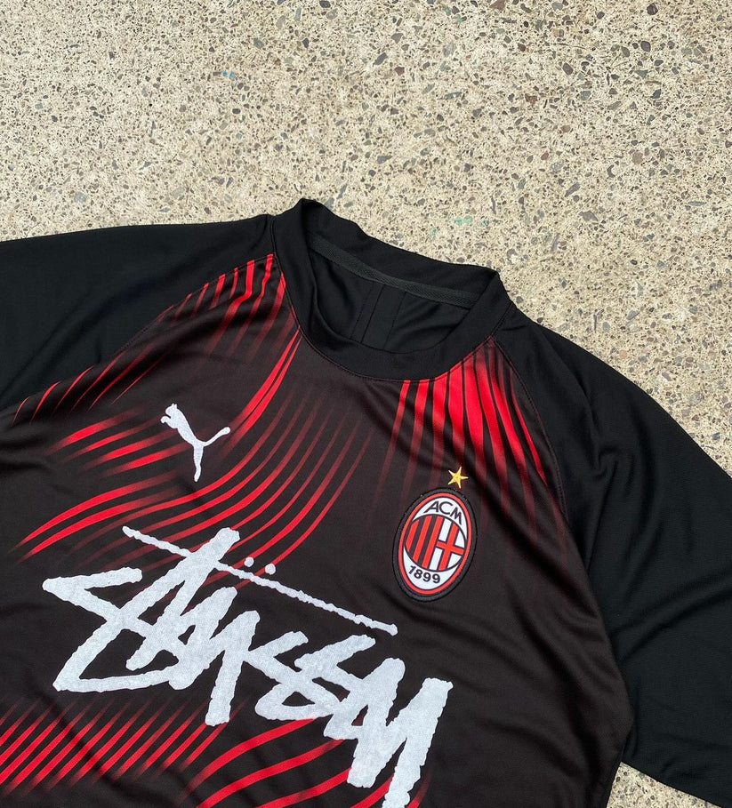 "STÜ" - AC MILAN JERSEY